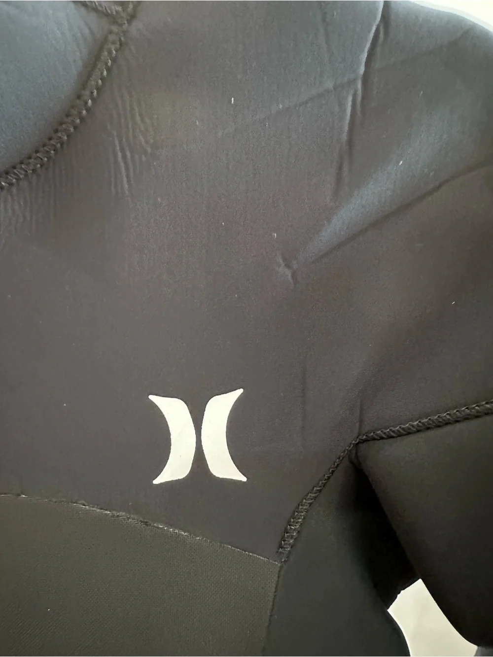 Hurley Youth Black Fullsuit Neoprene NWT size 12